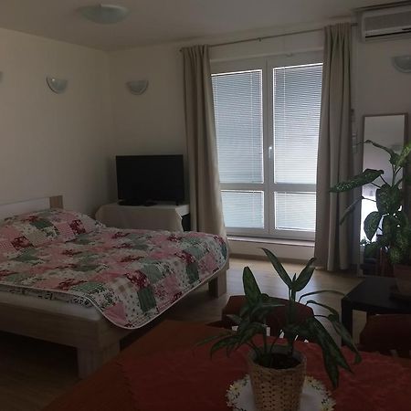 Apartment Praha 4 Ngoại thất bức ảnh