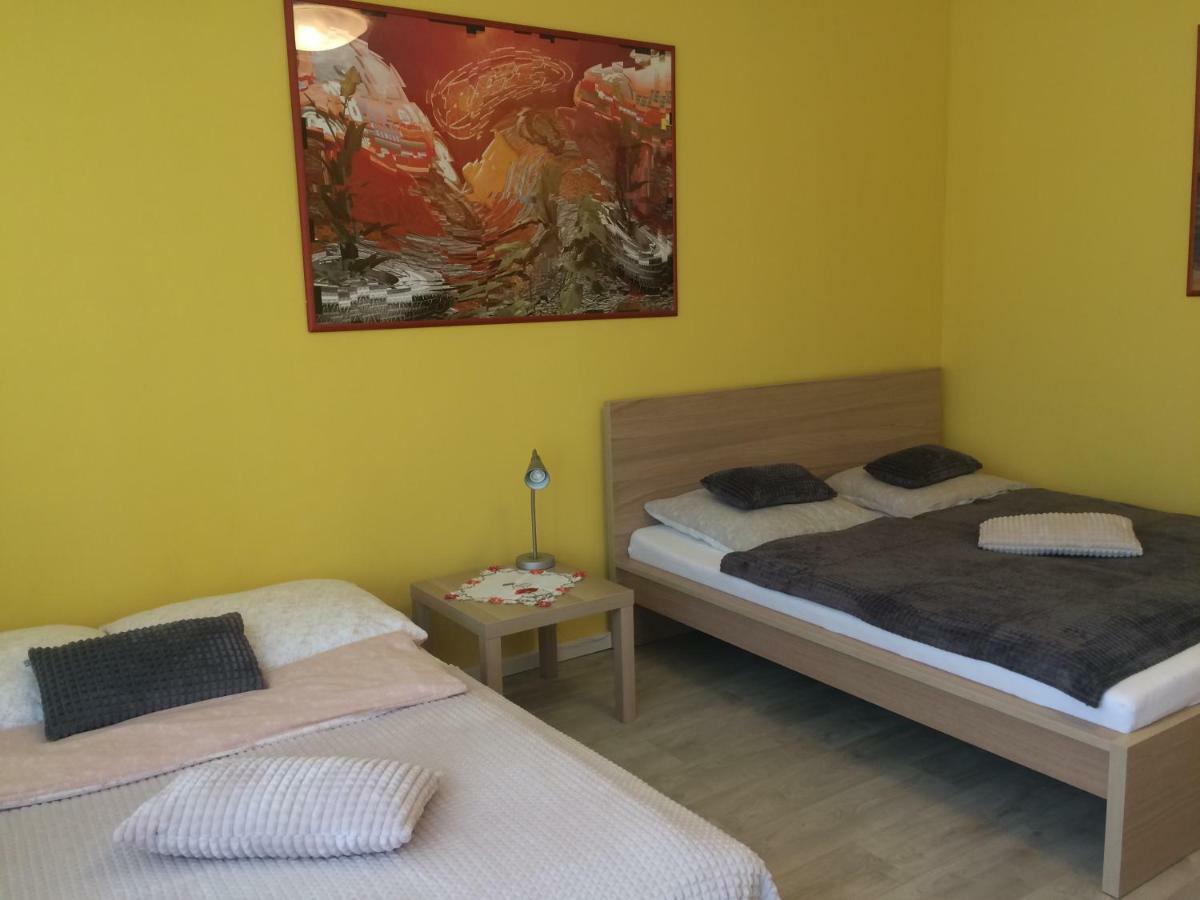 Apartment Praha 4 Ngoại thất bức ảnh